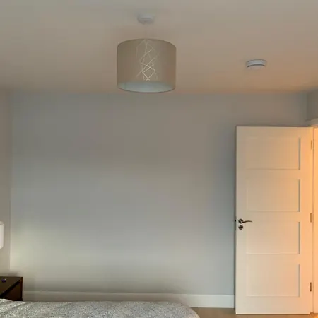 Large Bedroom Near To The Center Cork Exterior photo