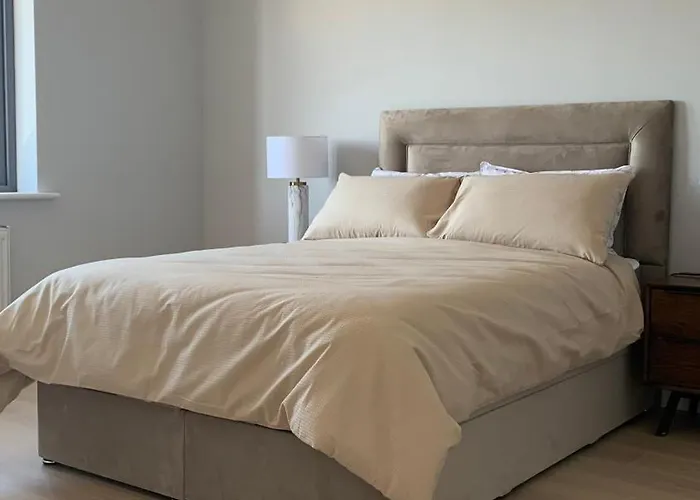 Large Bedroom Near To The Center