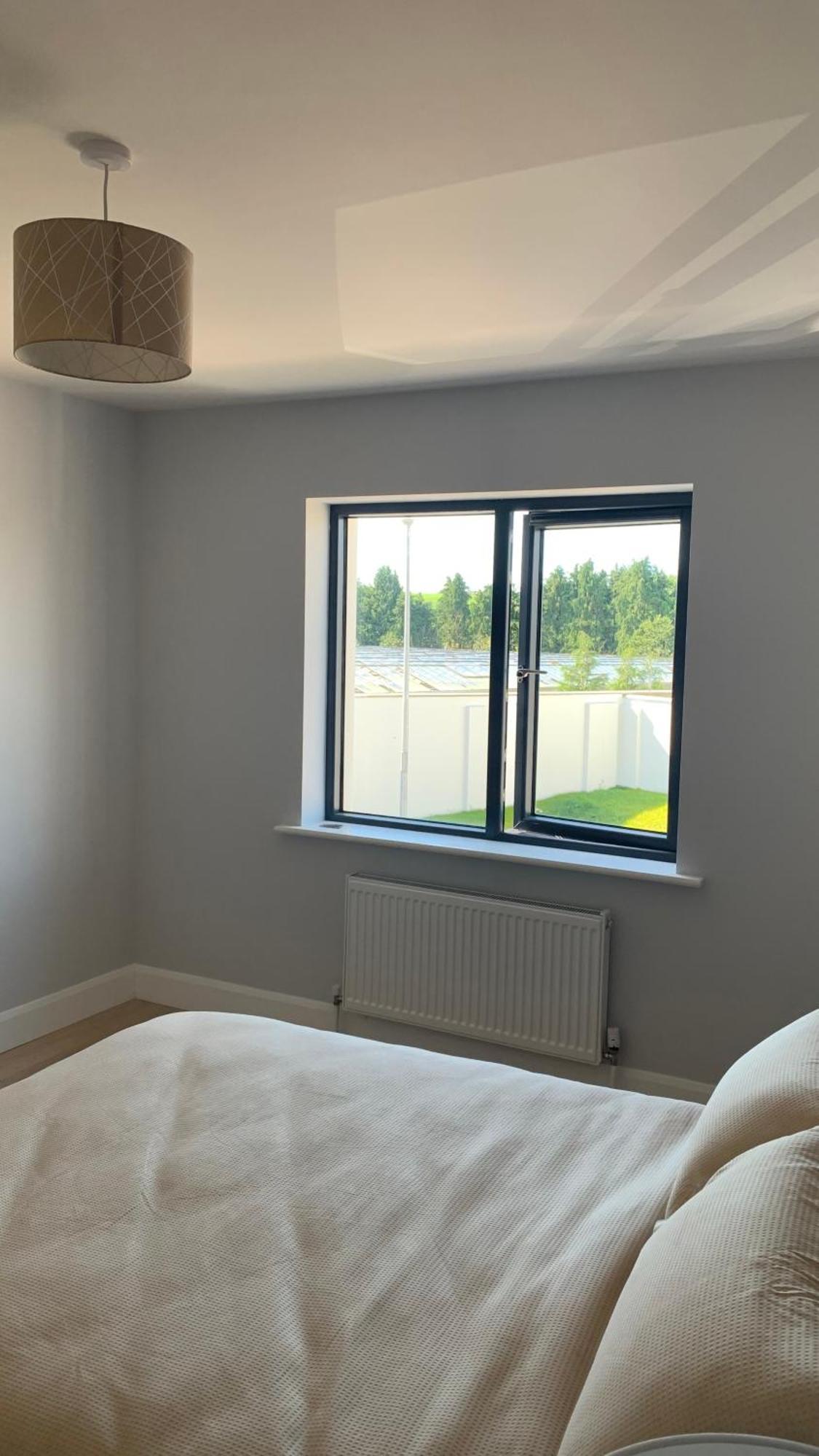 Homestay Large Bedroom Near To The Center Cork